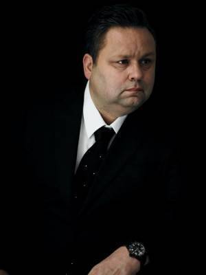 「オペラ座の怪人」の原点を豪華スターの美声と共に。ケン・ヒル版ミュージカル『オペラ座の怪人』本日開幕