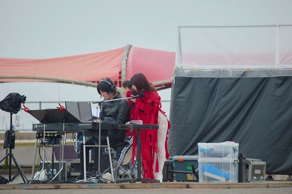 アイナ・ジ・エンド、東京QQQ、小林武史らが出演『不思議な愛な富津岬』開催