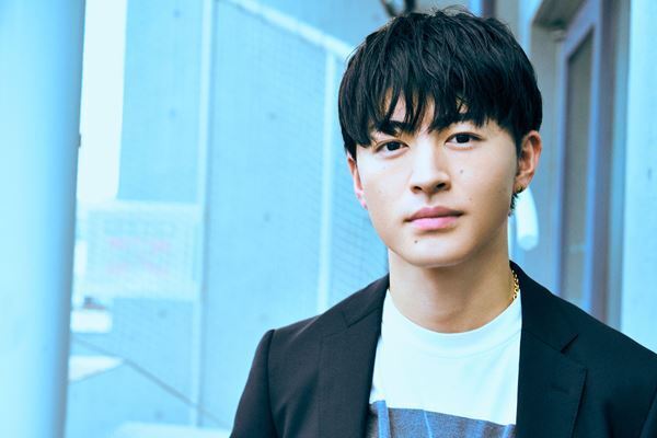 佐野玲於の自分らしく生きるルール「目標や理想は、あればあるほど遠のくもの」