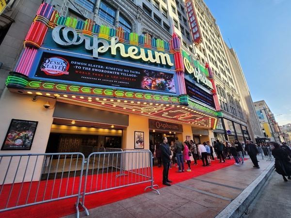 日米の炭治郎コラボレーションも『ワールドツアー上映「鬼滅の刃」』ロサンゼルス舞台挨拶レポート