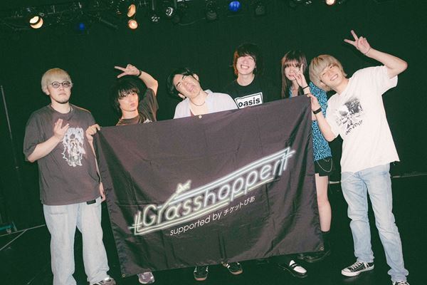 reGretGirl×Laughing Hick　親和性の高い両者が、素晴らしき化学反応を起こした夜『Grasshopper vol.25』ライブレポート