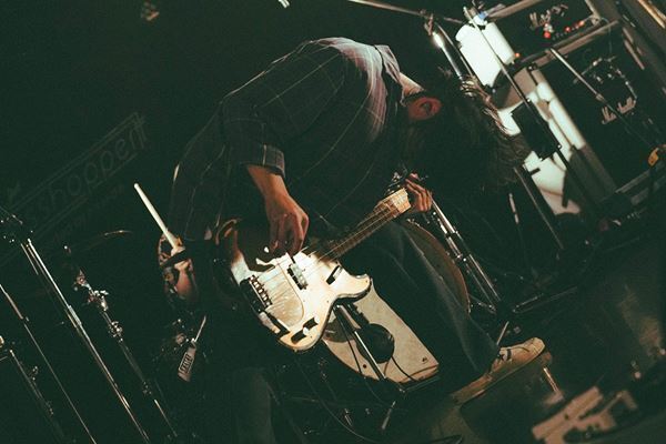 reGretGirl×Laughing Hick　親和性の高い両者が、素晴らしき化学反応を起こした夜『Grasshopper vol.25』ライブレポート