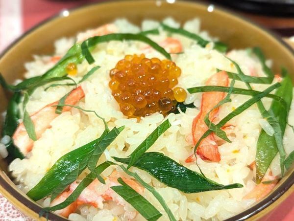 ロイヤルホスト、「冬のご馳走」フェアが開催中！　贅沢食材を使った豪華メニューと日本ワインとのペアリングも