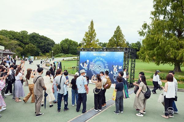 『アナ雪』などのディズニー音楽と花火が楽しめる『ディズニー ミュージック＆ファイヤーワークス2024』初日レポート到着