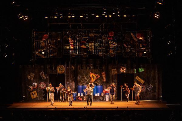 『STOMP』13年ぶりの来日公演が開幕！　初日レポート到着