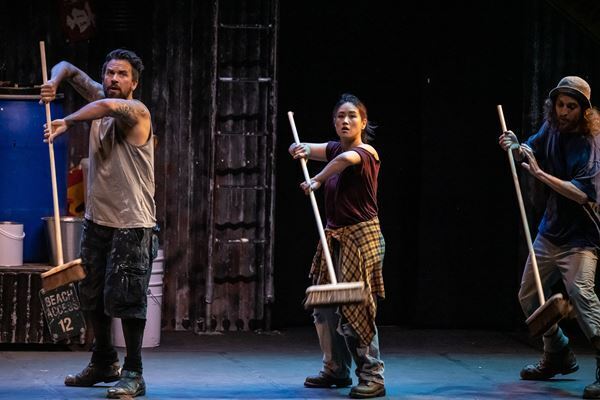 『STOMP』13年ぶりの来日公演が開幕！　初日レポート到着