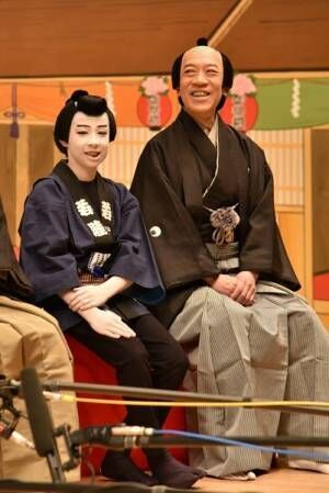尾上菊五郎、息子と孫との競演に笑顔！ 孫へのお年玉は「大変！」　「初春歌舞伎公演」開幕