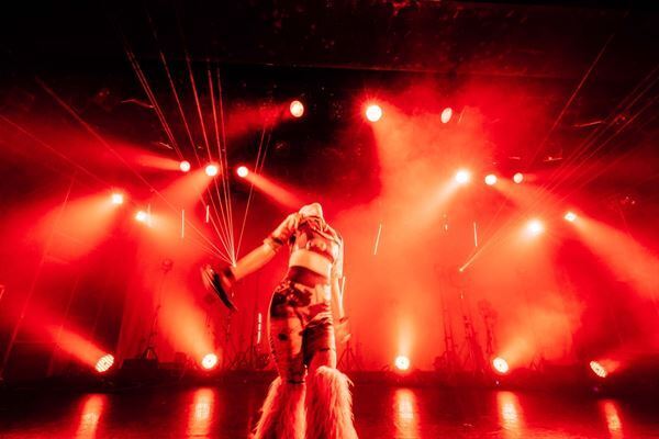 水曜日のカンパネラ、リキッドルームがダンスホールと化した新体制初のワンマンライブオフィシャルレポート