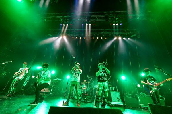 限界を無視する尋常じゃない爆裂炸裂暴走ライブを3時間超えでぶっ続けたレピッシュ ､ちなみに今年還暦だ！【ライブレポート】