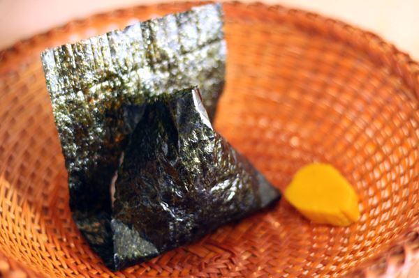 『おにぎり＆ミュージックフェス』小林幸子×おにぎり大塚ぼんごによる"ラスボスおにぎり"販売決定　ライブのタイムテーブルも発表