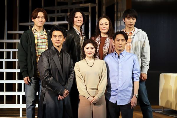 何気ない日常の会話が人生の支えになる　舞台『ラビット・ホール』上演中