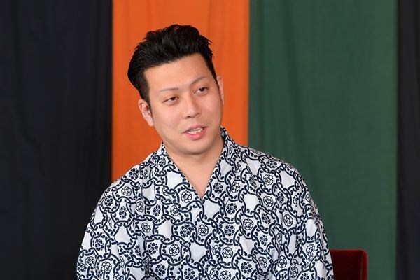 坂東巳之助と中村児太郎「八月納涼歌舞伎」第一部『ゆうれい貸屋』で、父と同じ役を初役で勤める