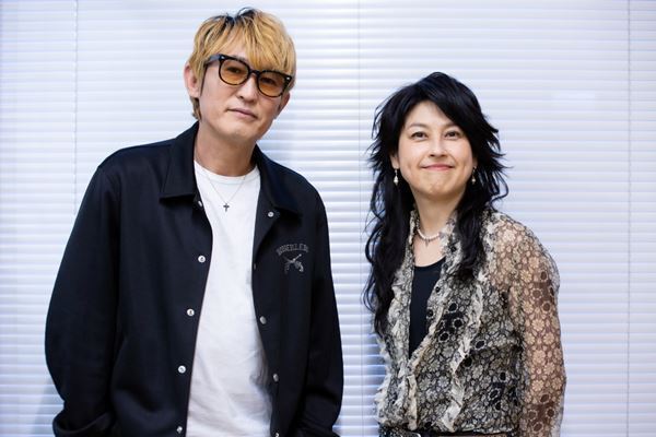 【対談：岸谷香×スガ シカオ】「こんなイカした同級生はいないよ」