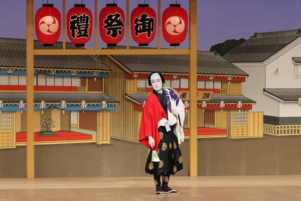 『お祭り』を披露した片岡仁左衛門、本舞台にも一礼　国立劇場・国立演芸場 閉場記念式典レポート