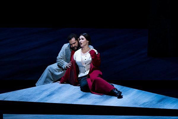 大長編をゆるみなく高水準に─新国立劇場《ウィリアム・テル》開幕