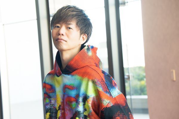 山本卓卓（作）×杉原邦生（演出）の強力タッグで現代の東京に蘇る「輪舞」。『東京輪舞』創作の裏側に迫る！