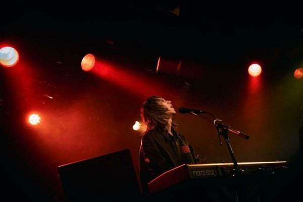 【ライブレポート】Dannie May、結成日に5周年アニバーサリーライブ開催「5年前からここまでみんながつなげてくれた」