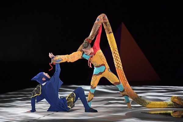 躍動する忍者と、その奥の影の先──。森山開次、美木マサオがのぞむダンス作品『新版・NINJA』再演