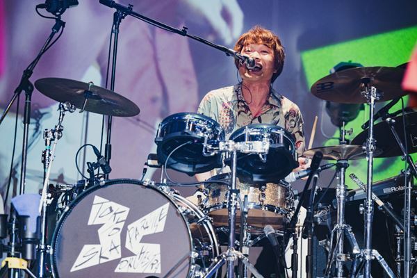 スカパラ×怒髪天×MAZRI「戦うように楽しんでくれよ！」『MAZRI no MATSURI -The Joint-』ライブレポート