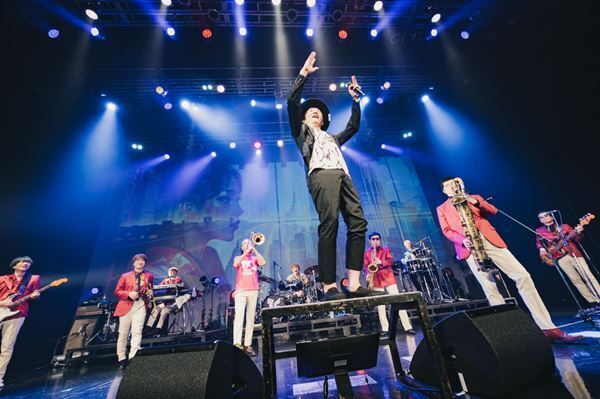 スカパラ×怒髪天×MAZRI「戦うように楽しんでくれよ！」『MAZRI no MATSURI -The Joint-』ライブレポート