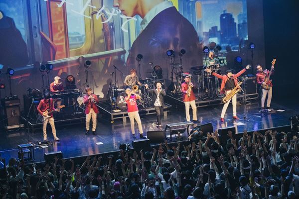 スカパラ×怒髪天×MAZRI「戦うように楽しんでくれよ！」『MAZRI no MATSURI -The Joint-』ライブレポート