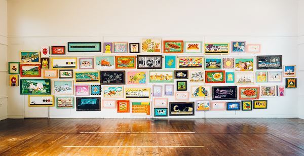 ザ・キャビンカンパニー初となる全国各地の美術館をめぐる巡回個展、平塚市美術館より開幕