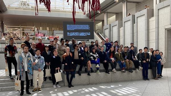 「第8回横浜トリエンナーレ」展示の模様をレポート　アーティストの多様な視点から、生きづらい現代を生き抜く方法を探る