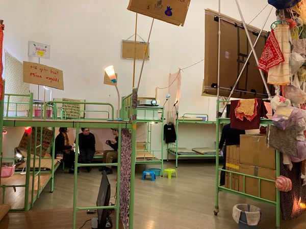 「第8回横浜トリエンナーレ」展示の模様をレポート　アーティストの多様な視点から、生きづらい現代を生き抜く方法を探る