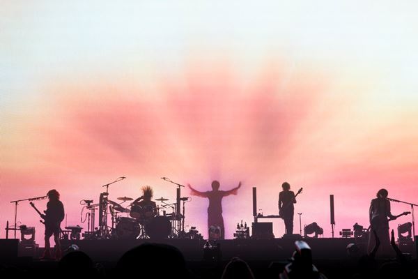 BUCK-TICK、新たな一歩を踏み出した『バクチク現象-2023-』の映像作品化が決定