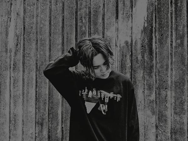 ExWHYZ、全国ツアー『Futura Free』完走　追加公演でShin Sakiura、堀正輝の参加を発表