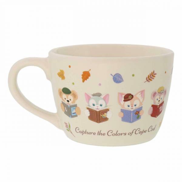 マグカップ、スマホスタンドなど「ダッフィー&フレンズのオータム・ストーリーブック」スペシャルグッズを公開