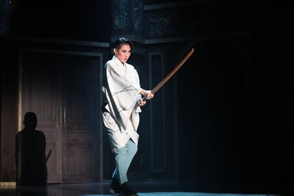 翼和希、朝ドラ経て「さらに飛躍の年」と決意　OSK『へぼ侍～西南戦争物語～』博品館劇場で開幕