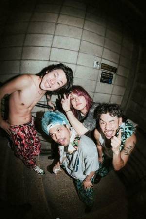 【ライブレポート】SPARK!!SOUND!!SHOW!!、15周年イヤーの幕を開ける東京ワンマン「メロウでグッドなメロディの曲は一切やりません」