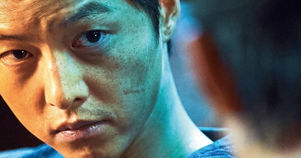 ソン・ジュンギ主演『このろくでもない世界で』少年が裏社会の門を叩く瞬間を収めた本編映像公開