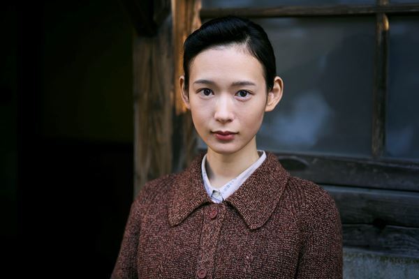 『湖の女たち』福士蒼汰、松本まりかの脇を固める“女たち”　若手俳優やバイプレイヤーが物語に深みを持たせるキャラクターを熱演