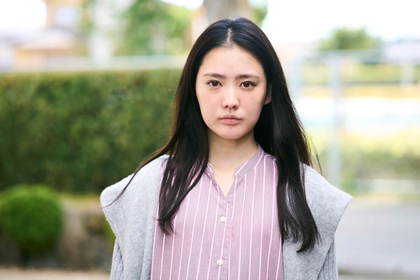 『湖の女たち』福士蒼汰、松本まりかの脇を固める“女たち”　若手俳優やバイプレイヤーが物語に深みを持たせるキャラクターを熱演