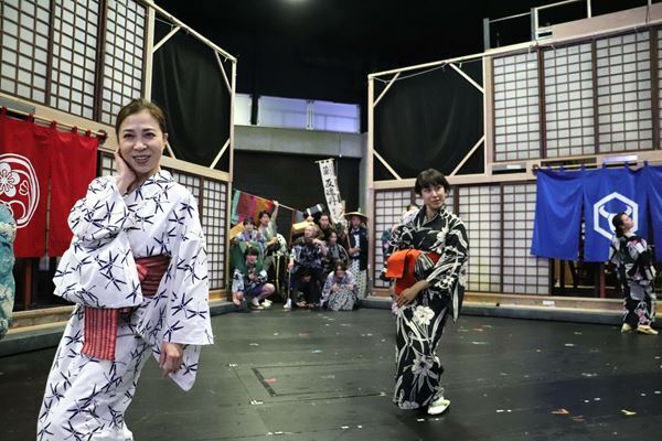 4年ぶりの再演『天保十二年のシェイクスピア』　熱い思いの溢れる公開稽古&囲み会見レポート