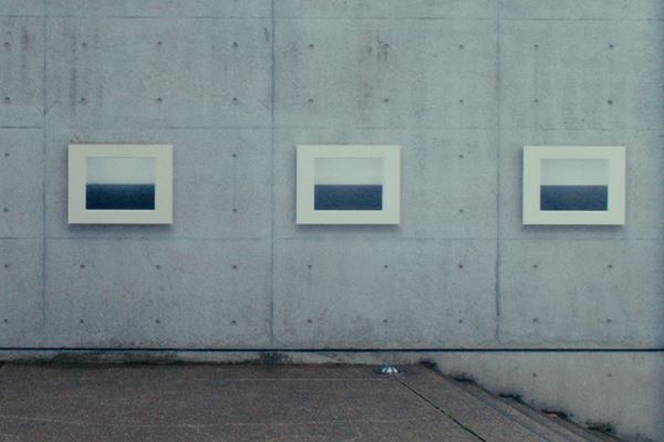 イザベル・ユペールが日本の名所・名宿をめぐる『不思議の国のシドニ』 美麗ロケ地を紹介する場面写真＆本編映像公開