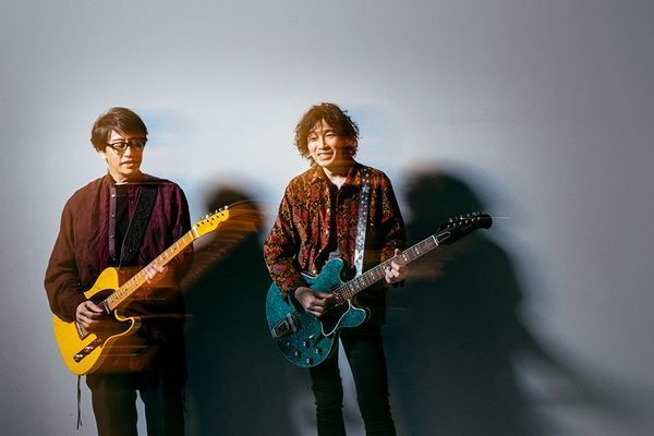 岡村靖幸と斉藤和義が新ユニット結成！　全国12公演を巡るツアーを開催