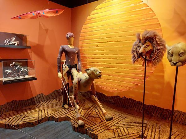 【コラム】ワッツ・オン・ブロードウェイ？～B’wayミュージカル非公式ガイド＜2024年冬号＞