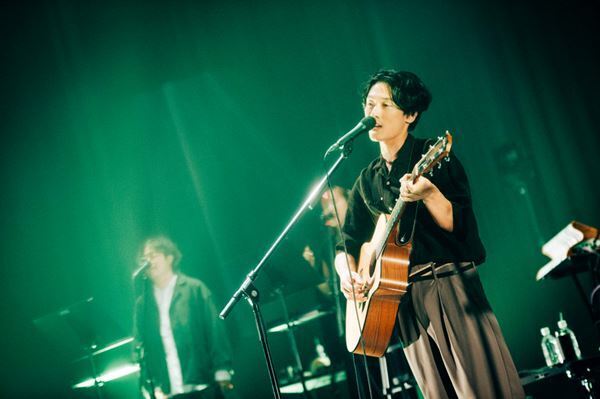 Bialystocks、全国ツアー最終公演レポート。ライブバンドとして新たな進化を示した濃密なステージ