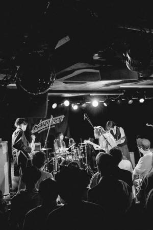 吸空サイダー×シベリアンハスキー×毎晩揺れてスカート『Grasshopper vol.27』レポート「こんな楽しい月曜日は初めてかもしれない」