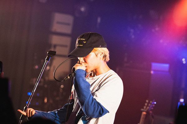 NEWLY×Cwondo×aryy　“ライブシーン×クラブシーン”をコンセプトにした『Grasshopper WEST vol.3』ライブレポート