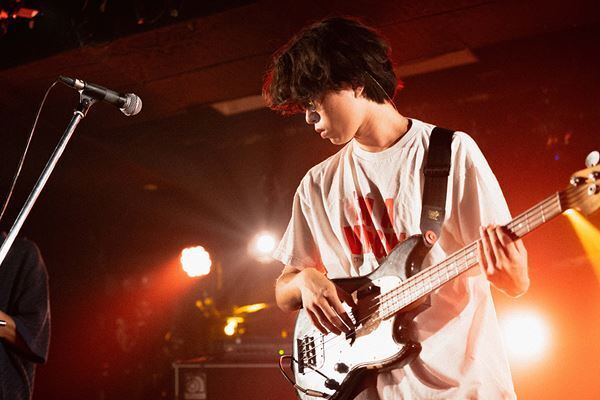 NEWLY×Cwondo×aryy　“ライブシーン×クラブシーン”をコンセプトにした『Grasshopper WEST vol.3』ライブレポート