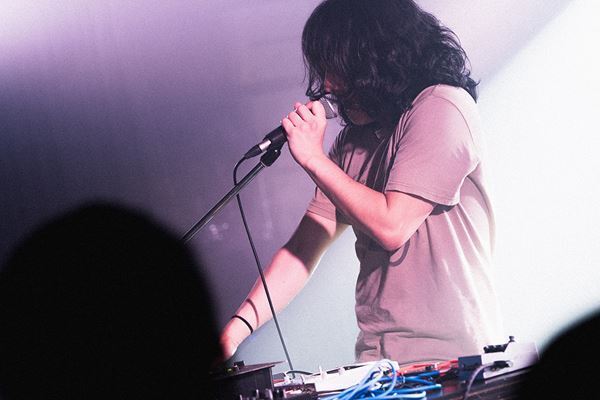 NEWLY×Cwondo×aryy　“ライブシーン×クラブシーン”をコンセプトにした『Grasshopper WEST vol.3』ライブレポート