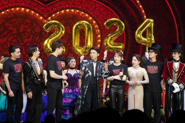 カーテンコール映像公開！ 2024年再演決定の『ムーラン・ルージュ！ザ・ミュージカル』