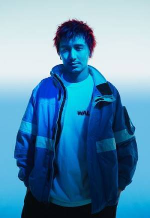 藤井 風がジェイクとコラボ 「golden hour (Fujii Kaze Remix)」配信スタート