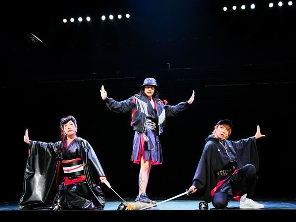 東京芸術祭 2024東京芸術劇場 Presents 木ノ下歌舞伎『三人吉三廓初買』(第一幕より) 撮影：細野晋司