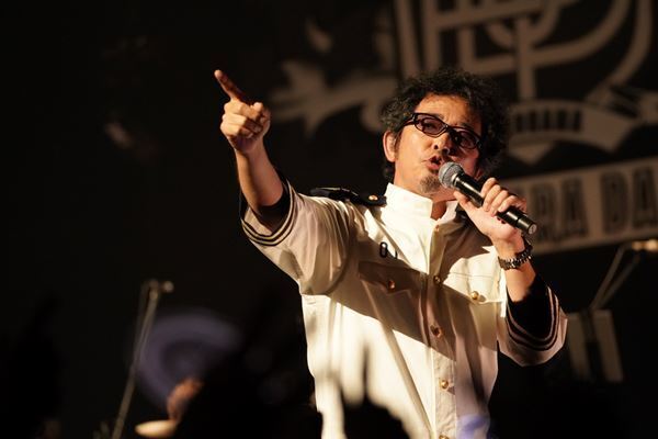 ユニコーン×東京スカパラダイスオーケストラ『SMA50&Uc300祭〜横浜ユニパラ團〜』2日目ライブレポート