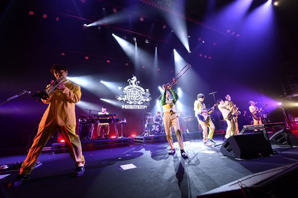 ユニコーン×東京スカパラダイスオーケストラ『SMA50&Uc300祭〜横浜ユニパラ團〜』2日目ライブレポート